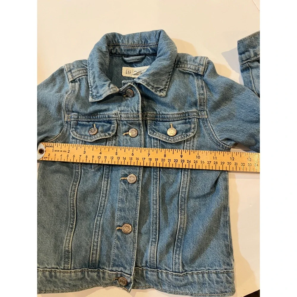 GAP baby disney